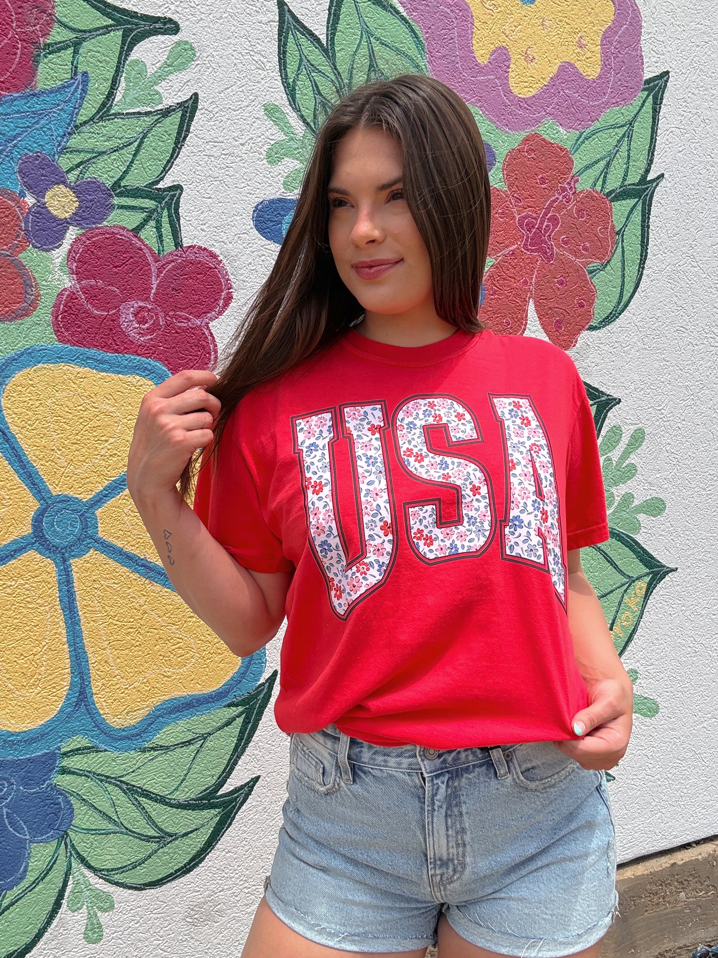 USA Daisy Tee