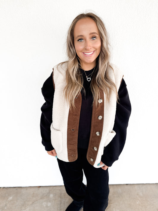 Contrast Vest