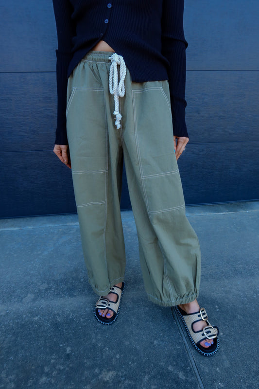 Balloon Shaped Cotton Pants