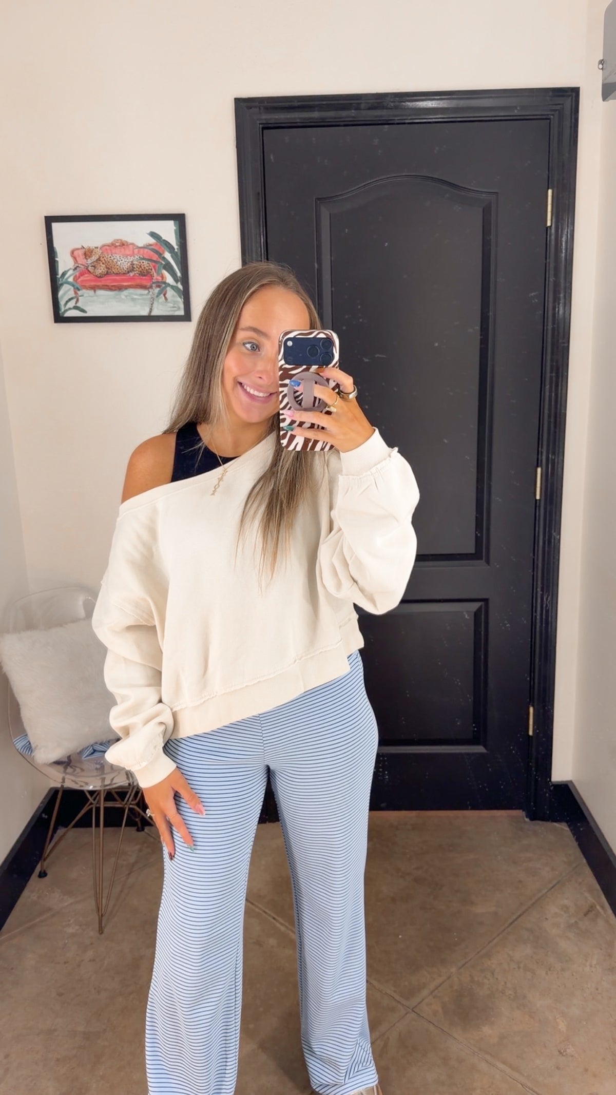 Off shoulder crew neck